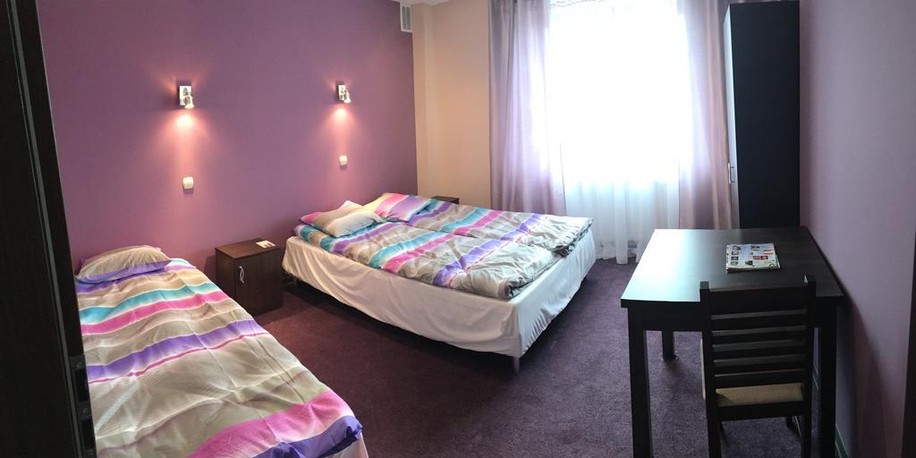 Noclegi Julia Stopnica Pacanów Mietel Exterior foto